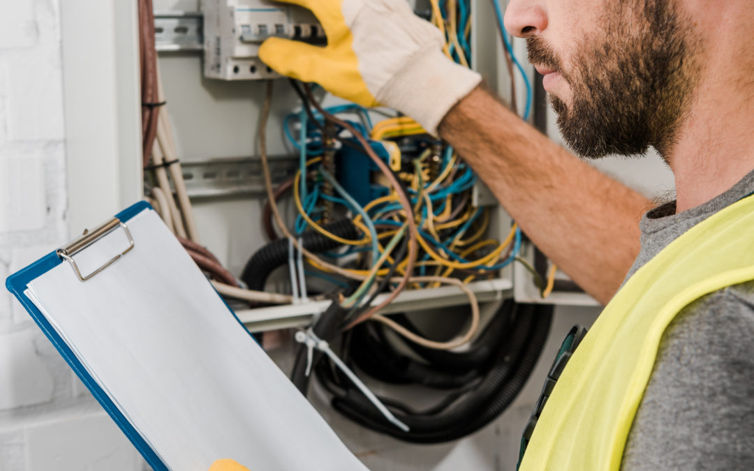 Five Common Traits of Great Electricians